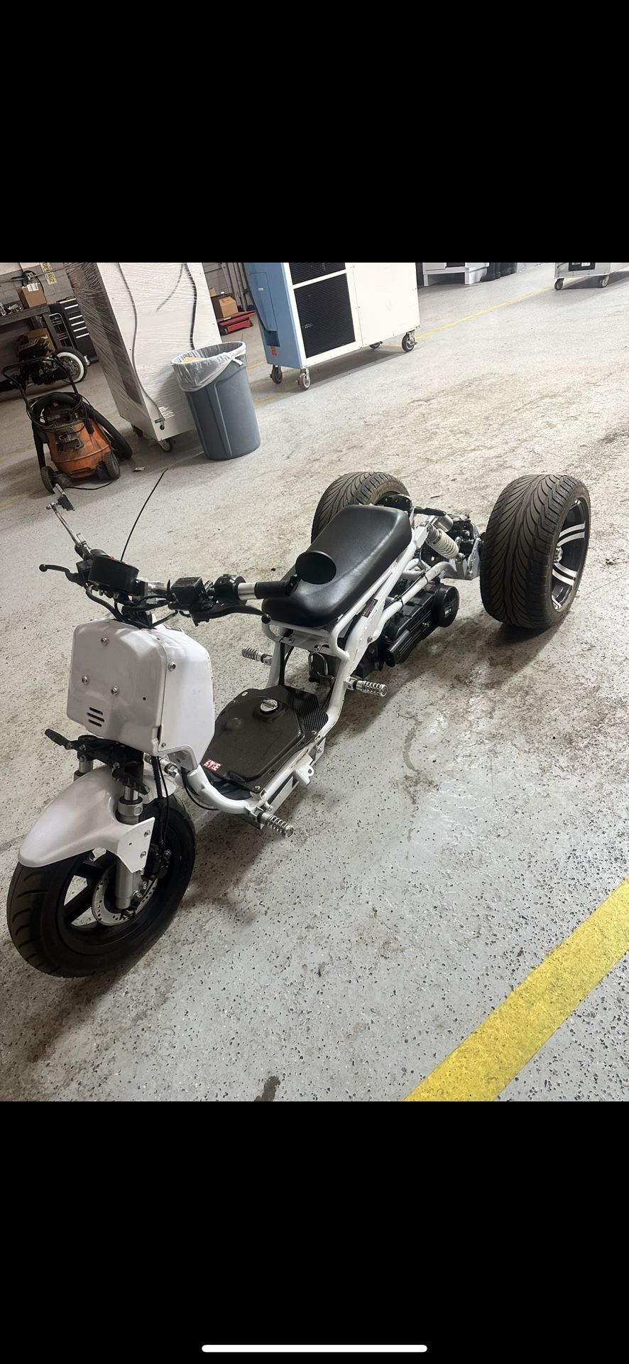Honda Ruckus Trike Clone 150cc