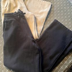 2 Pairs Of Women’s Sweatpants -size Small