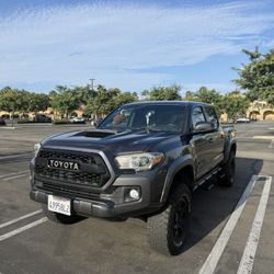 2018 Toyota Tacoma