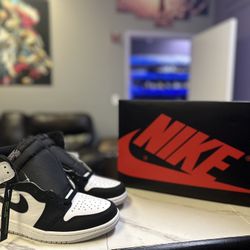 Jordan 1 Bleached Coral 