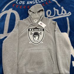 Las Vegas Raiders Nike Hoodie (New With Tags) – Size Large – NFL Official