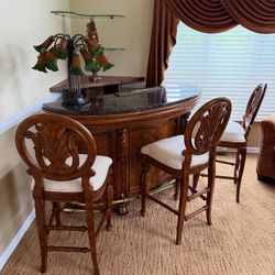 Bar Set With Stools