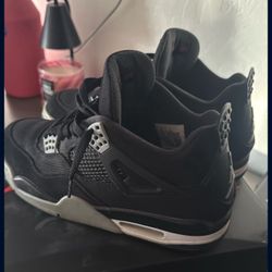 Jordan 4