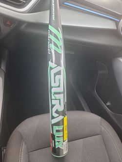 Brand new marucci astra lux size 31 drop 11