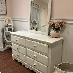 Kids Trundle Bed 5 Pc. Set