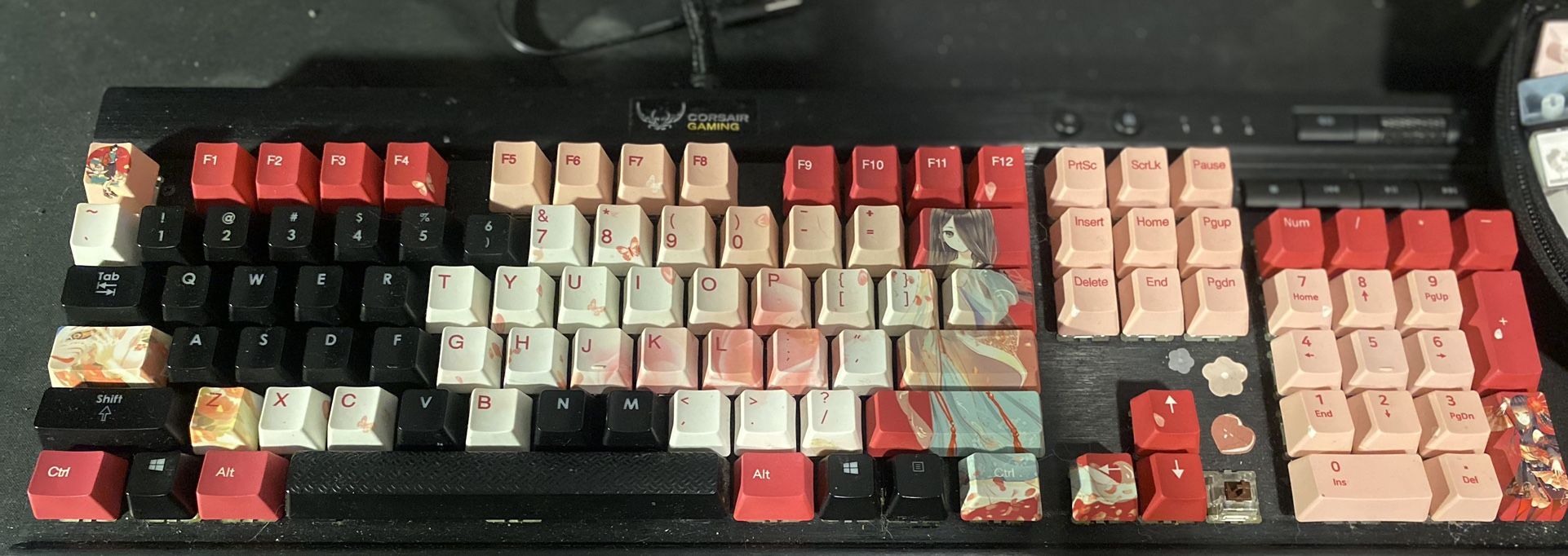 Brown Switches Gaming Keyboard (comes With Extra Switches)