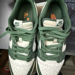 Nike Dunk Low Michigan State 2021 Size 11