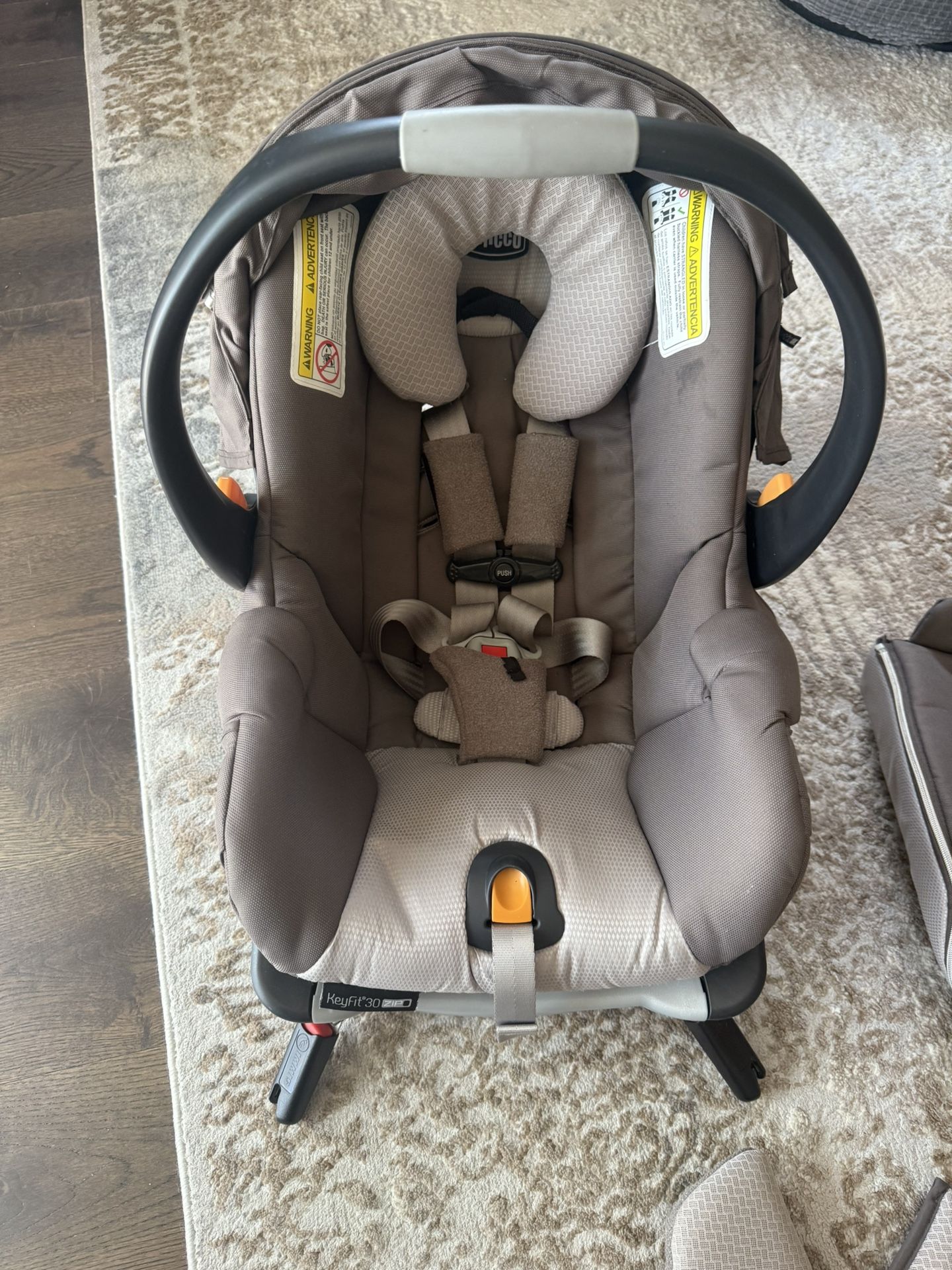 Chicco Keyfit 30 Car seat