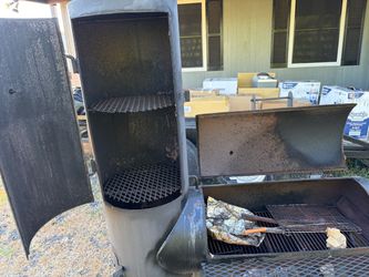 Oklahoma Joe Smoker