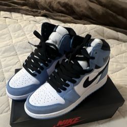 Nike Air Jordan 1 Retro High OG GS University Blue 6Y Unisex Kids Sneaker