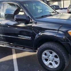 Toyota Tundra 