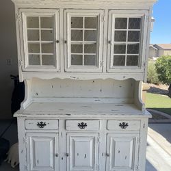 Super Cute Farmhouse Hutch