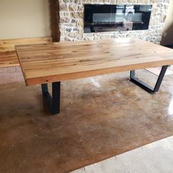 Dinning Table 