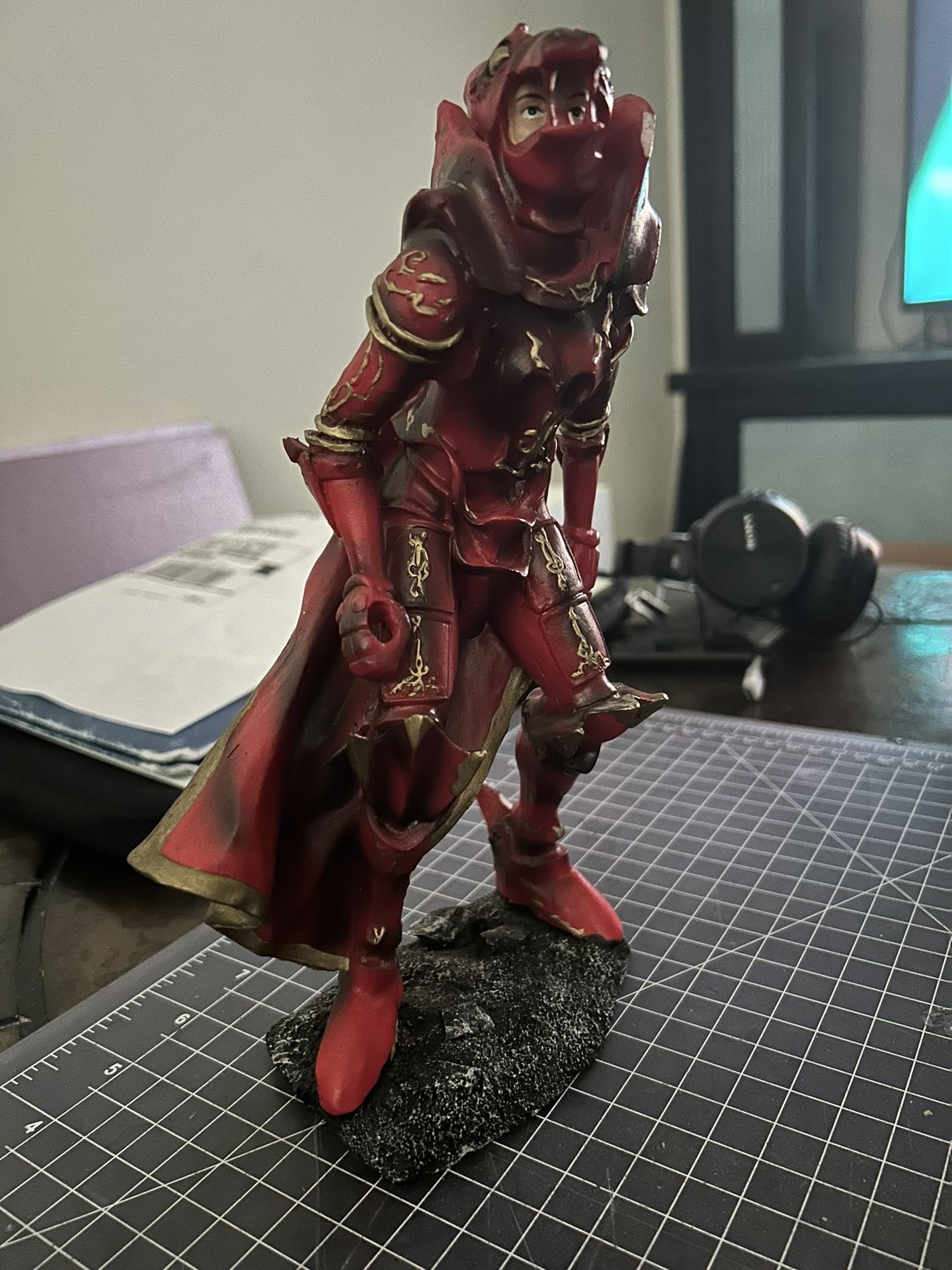Manga Statue