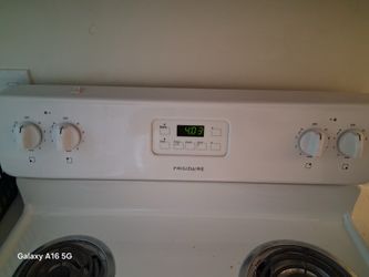 Fridge air electric stove like new