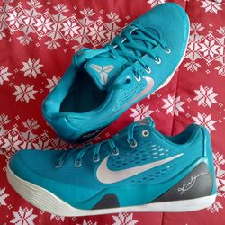 Nike Kobe Bryant 9 Size 10.5 Men's $75