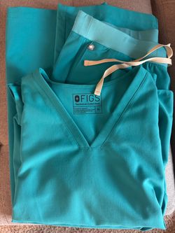 Figs Teal Scrub Set