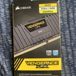 Corsair Vengeance LPX 16 GB (2×8 GB) DDR4-2666