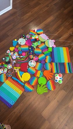 Fidget toys 70+