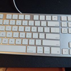 Macally Untra Slim Keyboard 