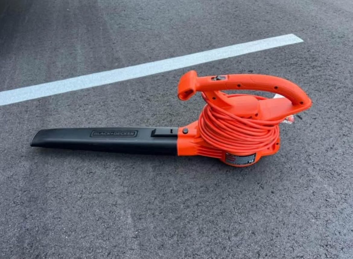 Black And Decker Leaf Blower With Orange Extension Cord