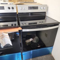 New Whirlpool Stainless Steel Electric Stove