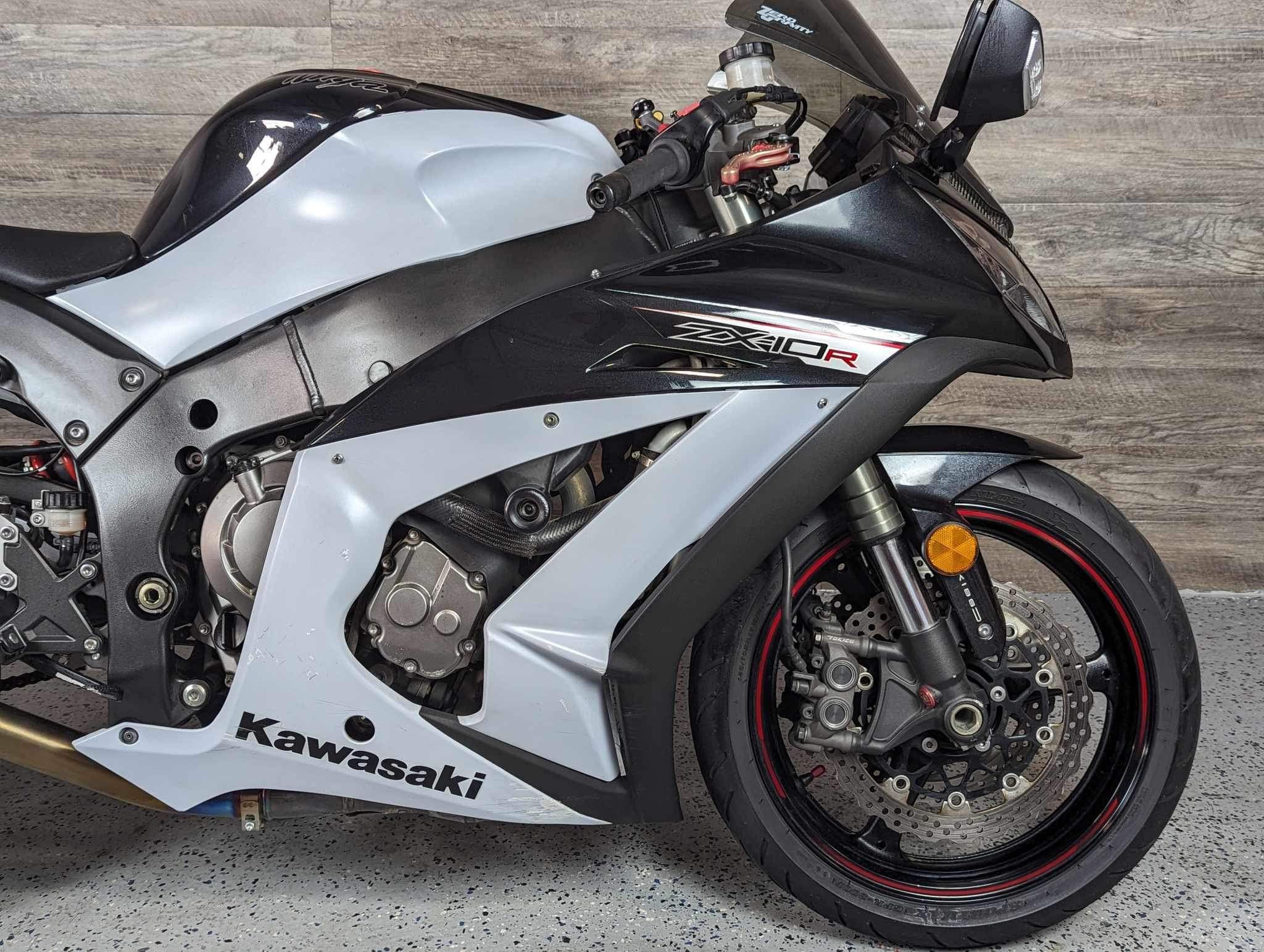 2013 Kawasaki Ninja ZX10R ABS for Sale in Mesa, AZ - OfferUp