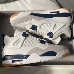Jordan 4 Retro SP navy