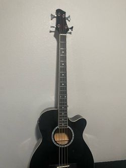 Bass guitar