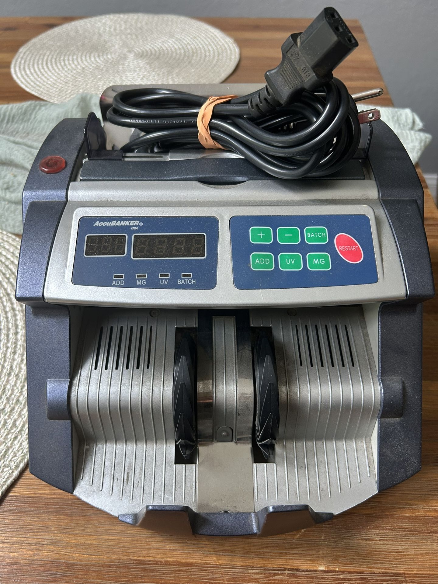 AccuBanker Bill Counter