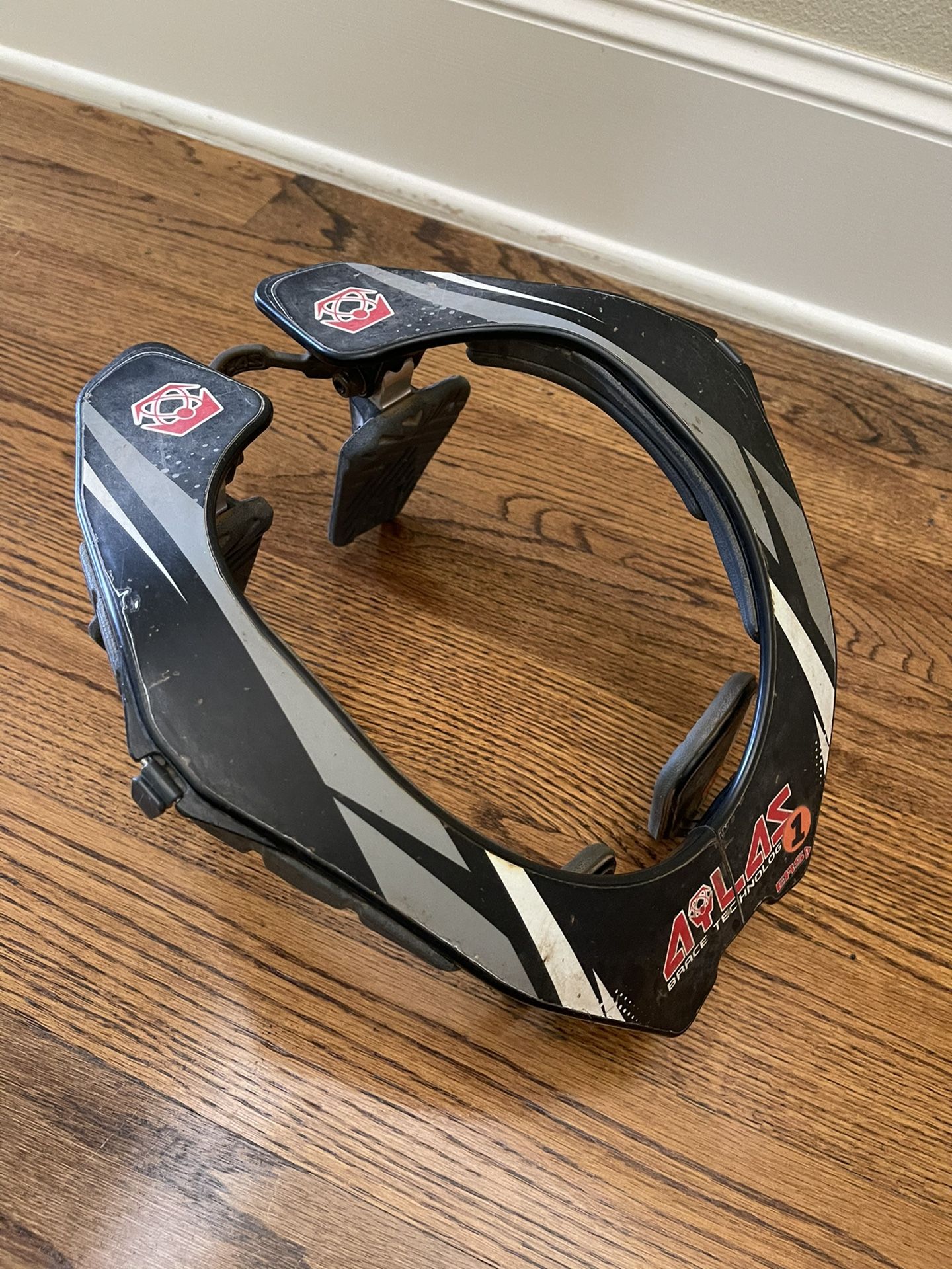 Atlas Original Neck Brace Like Leatt for Sale in Dw Gdns, TX OfferUp