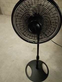 Lasko ventilador de 3 velocidades buenas condiciones