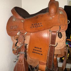 Roping Saddle