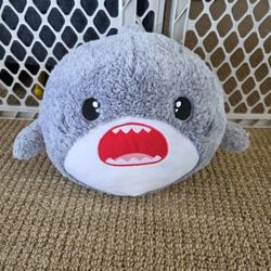 Gray Plushie Shark 