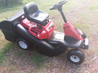 Troy-Bilt 30-in cut with bagger system