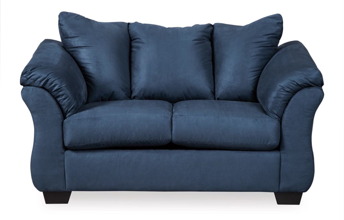 Ashley - Darcy Loveseat