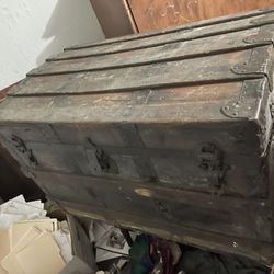 Antique Chest! 