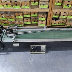 Mark Andy stacker/conveyor