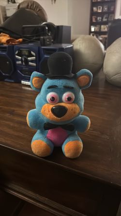 Bootleg neon Freddy Fazbear