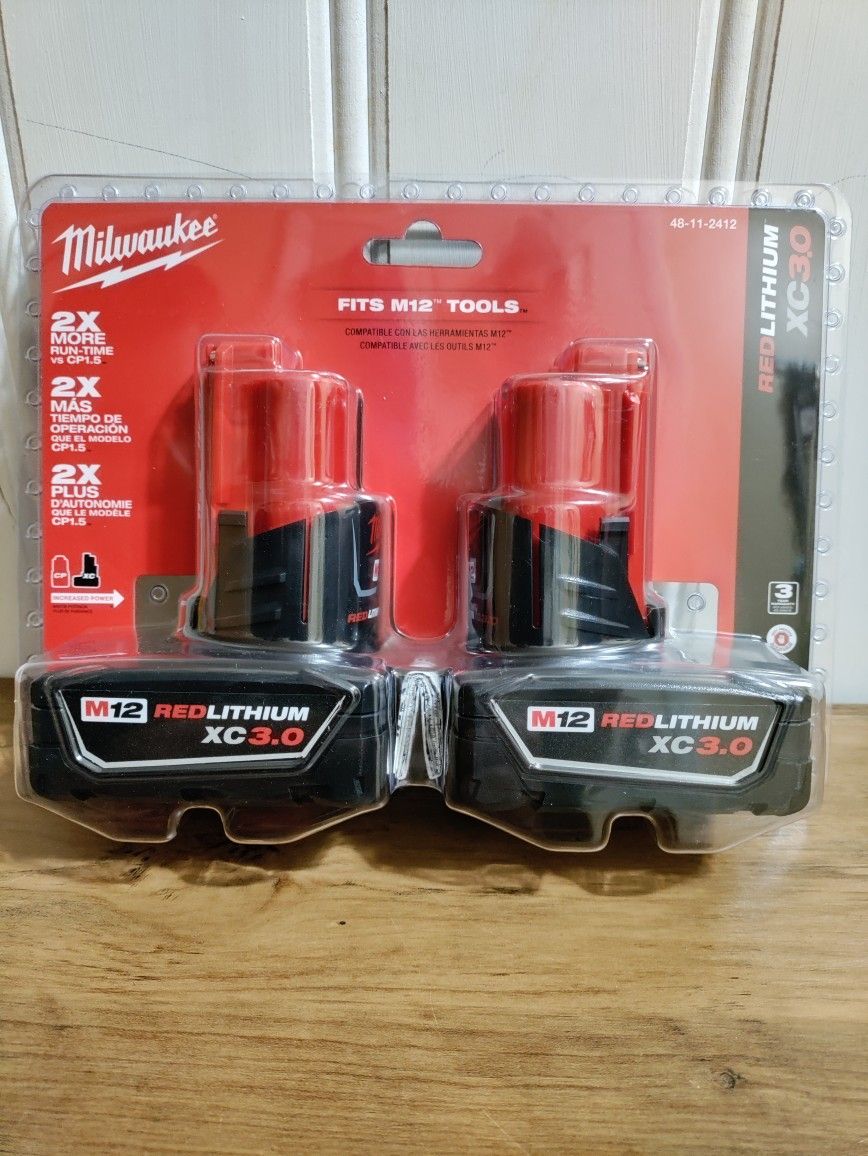 M12 Milwaukee Lithium-Ion XC Extended Capacity 3.0 Ah Battery Pack (2-Pack)