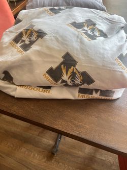 Set Flat and Fitted Mizzou Full / Queen Sheets Set