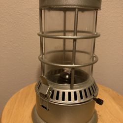 Vintage Kerosene Lantern 