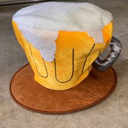 Beer Mug Party Hat. 