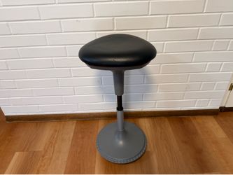 Learniture Adjustable Height Active Learning Wobble Stool, Black