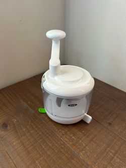 OXO Good Grips One Stop Chop manual food processor