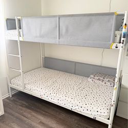 Children’s bunk bed