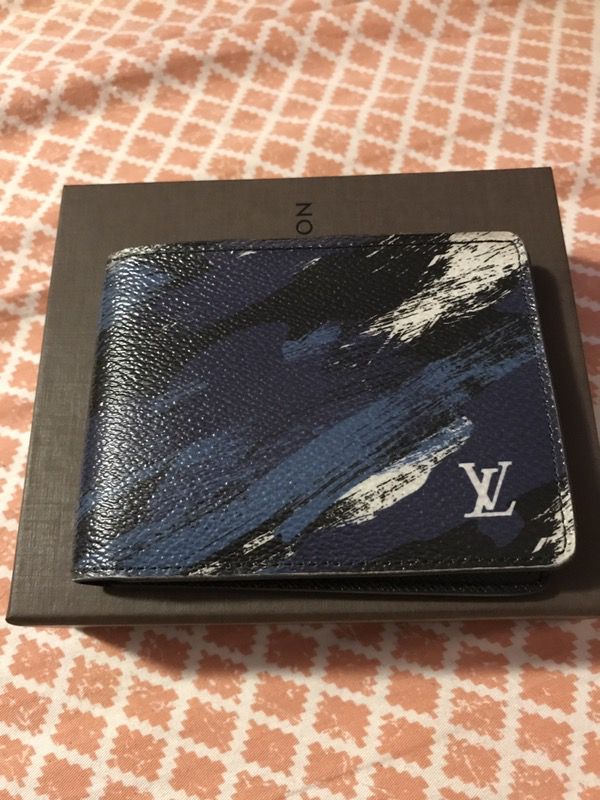 Mens Louis Vuitton Wallet For Sale. Authentic. Have Receipt for