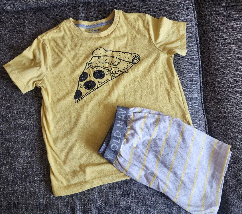 Boys Size 8 Short Pijama Set. $5