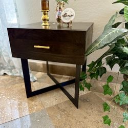 Mid Century Modern End Table