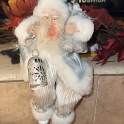 sitting Santa Christmas decor